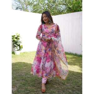 ชุดทำงานผ้าโปร่งลายดอกไม้ผ้าโปร่งสำหรับใส่ในบ้านสีชมพูดูปองต้า - Product Image 1