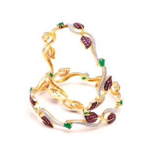 Brazalete Tradicional Indio de Circonia y Esmalte, Chapado en Oro de 22K, con Diamantes Americanos, Joyería Festiva para Regalo - Product Image 1