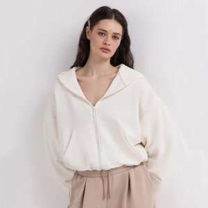 Sweat-shirt à capuche zippé oversize pour femme, en molleton, avec logo personnalisé, épaules tombantes - Product Image 4