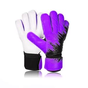 Gants de gardien de but de football professionnels personnalisés, en caoutchouc antidérapant, résistants à l'usure, pour l'extérieur - Product Image 4