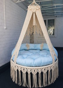 Columpio doble de macramé blanco, Silla columpio de macramé, Cama de macramé, Columpio hamaca, Cama colgante de macramé, Columpio de lujo - Product Image 3
