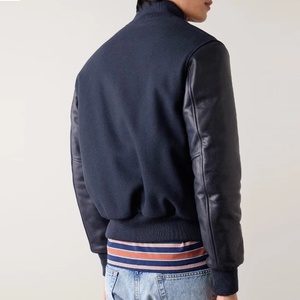 Chaqueta Varsity de Invierno Personalizada OEM para Hombre con Cuello Alto, Logotipo Frontal, Bordado Chenille, Apliques y Emblemas - Product Image 5