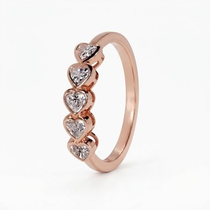 Bague en or jaune 10K avec diamant de laboratoire 0,45 carat couleur E clarté VS1, sertie clos en forme de cœur, alliance 5 pierres, bague éternité complète - Product Image 1