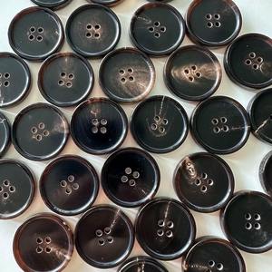 Boutons à bascule en corne de buffle polie finition naturelle, écologiques, pour vêtements et décorations de style animalier, logo personnalisé - Product Image 4