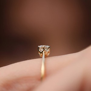 Anillo de Compromiso de Diamantes de Corte Brillante Redondo en Oro Sólido de 18K para Mujer, Certificado IGI, Estilo Solitario Clásico, Joyería al por Mayor - Product Image 2