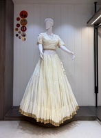 Jupe Lehenga traditionnelle indienne en coton pour femmes, bordure dorée, robe ethnique pour les festivals et les mariages