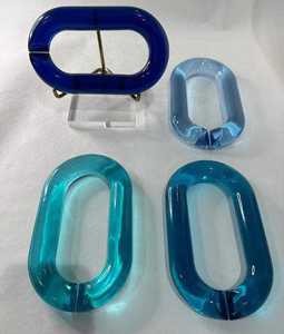 สร้อยคอเรซิ่นขนาดใหญ่ สไตล์โมเดิร์น สีผสมผสาน แนวพังก์ โซ่กลวงขนาดใหญ่  งานแฮนด์เมด ตกแต่งบ้าน ศิลปะติดผนัง - Product Image 1