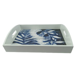 ถาดไม้สีขาวทึบทรงสี่เหลี่ยมผืนผ้าพร้อมที่จับตกแต่งสำหรับเสิร์ฟอาหารในโรงแรมและร้านอาหาร - Product Image 1