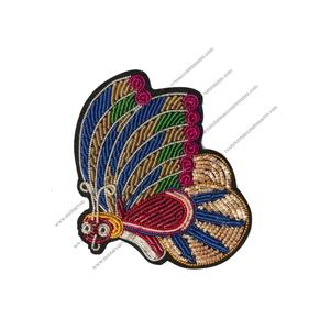 Broche brodée à la main Badges Bullion Wire China Patches brodés Cuivre Goldwork Motif Blazer Crest Kimono Broche-Papillon - Product Image 1