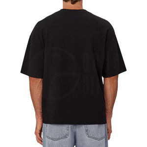 T-shirt noir pour homme, 100% coton, coupe ample, streetwear personnalisé, t-shirt uni - Product Image 3