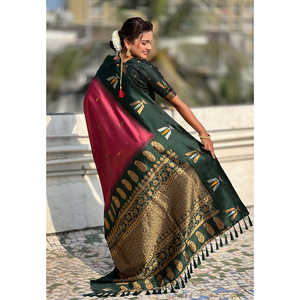 Sari traditionnel indien du sud en soie douce, tissé Zari, rose corail, avec contraste Tilak, vêtements pakistanais de la marque Elite Weaves - Product Image 5