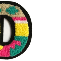 Écussons brodés en chenille pour vêtements, vestes, chapeaux et tenues décontractées - Couleurs et tailles personnalisées |   Vente en gros