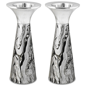 New Arrival Handmade Hammered Modern Aluminum Silver Shiny Tulip Mouth Anodized Gold Durable Shabbat <b>Table</b> Candlestick Set UV - Product Image 5