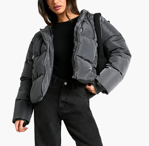 Custom Streetwear Cropped Puffer Jacket <b>Women</b> Heavyweight <b>Winter</b> Warm <b>Padded</b> <b>Coat</b> High Street Loose Crop Bubble Jacket - Product Image 4