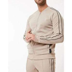 Conjunto Deportivo Económico Unisex con Capucha y Estampado, Traje de Chándal Grueso para Invierno, Dos Piezas, Ligero para Entrenamiento - Product Image 5