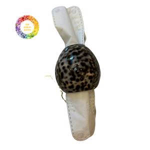 Meilleures ventes : Anneaux de serviette en coquillages, style Brise Océan, faits à la main, durables, naturels, écologiques, décoration de table du Vietnam - Product Image 1