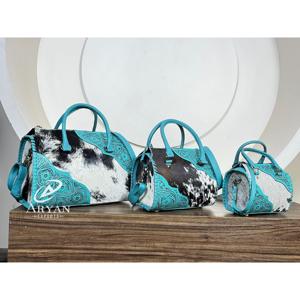 Sac de voyage week-end en cuir véritable 100 % fait main, motif floral sculpté, personnalisé, style élégant, sac Speedy, vente chaude - Product Image 1