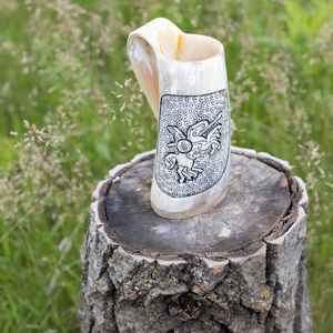 แก้วน้ำเขาสัตว์แบบวิกิ้งดั้งเดิม ดีไซน์ใหม่ แก้วกาแฟเขาสัตว์ธรรมชาติ ลายเรียบง่าย ทันสมัย พกพาสะดวก ไอเดียของขวัญสำหรับงานปาร์ตี้ - Product Image 1