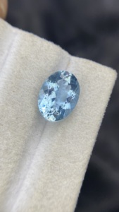 Piedra Preciosa Suelta de Aguamarina Natural Certificada, Corte Ovalado, Color Superior, con Buen Brillo, 5.01 Quilates - Product Image 4
