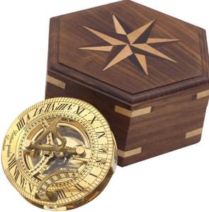 Reloj de Sol Estilo Antiguo de Latón Macizo Chapado en Oro con Caja de Madera, Brújula, Puntero de Orientación Premium para Senderismo, Decoración Marítima Vintage - Product Image 2
