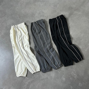 Conjunto Deportivo Unisex OEM, Manga Larga, Cierre de Cremallera, Bolsillos Laterales, Transpirable, Estilo Deportivo, Ropa de Otoño, Color Sólido, Corte Holgado, para Adultos - Product Image 2