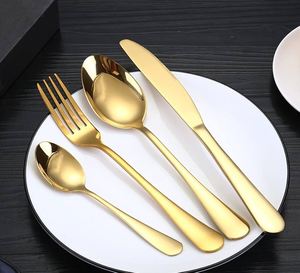 Juego de Cubiertos de Acero Inoxidable Dorado, Acabado Espejo, Diseño Elegante, Resistente al Óxido, Vajilla para Bodas, Portátil y Duradero - Product Image 1