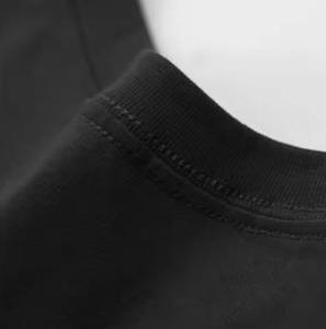 Camiseta Casual de Algodón 100% Transpirable para Hombre, Cuello Redondo, Manga Corta, Corte Regular, Color Negro Liso - Product Image 3