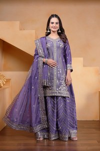 Nouveau modèle de tissu en soie Georgette non cousu, brodé multicolore, pour femmes, pour mariage/fête/événement, salwar kameez de créateur - Product Image 2