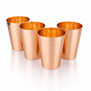 Verre à eau en cuivre de la série exclusive, design rare, finition lisse, vente en gros - Product Image 4