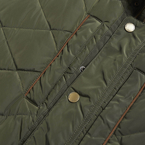 Nouvelle conception, tendance du moment, veste de terrain matelassée unie pour homme, la plus demandée, imperméable, avec logo frontal, vente en gros - Product Image 4