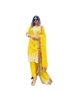 Haldi และ Sangeet สีเหลืองออกแบบฟังก์ชันงานแต่งงานพิเศษปากีสถานอินเดีย Shalwar Kameez