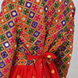 Robe longue traditionnelle afghane pour femmes, vêtement ethnique élégant et magnifique pour mariage, festival ou soirée. - Product Image 6