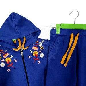 Survêtements brodés de haute qualité fabriqués au Pakistan, survêtements brodés de fabrication pakistanaise - Product Image 2