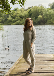 Pijama Enterizo con Capucha para Mujer, Manga Larga, Color Sólido, Tejido de Punto, 100% Poliéster, Impermeable, Cierre con Cordón, Informal, para Invierno - Product Image 3