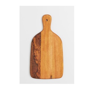Planche à découper en bois de taille moyenne, polyvalente, en bois naturel, pour la cuisine, la restauration, la préparation des aliments - Product Image 4