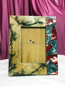 Cadre photo en bois de résine artisanale avec incrustation d'os Cadre photo décoratif en MDF et corne pour intérieurs de maison et d'hôtel - Product Image 4