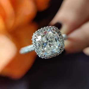 Anillo de Compromiso RITZIN RIH3340 con Moissanita Antigua, Anillo de Boda con Halo de Moissanita Único, Anillo de Oro Blanco para Mujer - Product Image 2