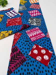 Tissu en coton imprimé africain résistant et audacieux pour robes et tenues quotidiennes – Marché de la mode africaine - Product Image 5