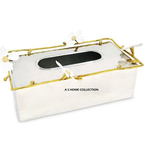 Attractive Design <b>Tissue</b> Holder In Stainless Steel Silver <b>Color</b> Rectangular Shape <b>Tissue</b> <b>Paper</b> Box At Best Price - Product Image 5