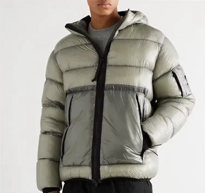 Vestes d'hiver matelassées modernes pour enfants, style streetwear, OEM ODM, isolées et imperméables, commandes en gros pour hommes et femmes, style urbain - Product Image 2