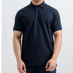 เสื้อโปโลแขนสั้นผ้าฝ้ายปิเก้สีน้ำเงินกรมท่าสำหรับผู้ชาย ทรงปกติ สไตล์ลำลอง จาก Relevo Industries - Product Image 2