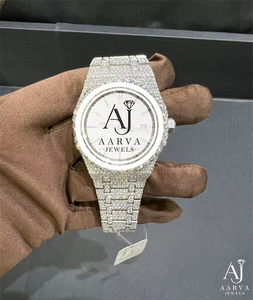 Reloj Mecánico Iced con Cristales, Pulsera de Eslabones, Esfera Plateada, Estilo Joyería de Vestir - Product Image 1