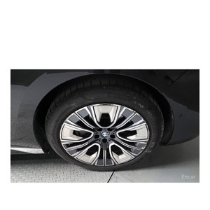 BMW Série 7 740i SDrive Design Novembre 2023 21 736 km Boîte de vitesses automatique Volant à gauche Pure Excellence - Product Image 5