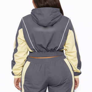 Conjunto Deportivo Personalizado para Mujer con Capucha, Chaqueta Corta y Pantalones Jogger, Venta al Por Mayor, Ropa Urbana Y2K, Proveedor de Conjuntos de Dos Piezas - Product Image 2