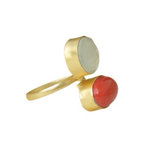 Anillo de Dos Piedras Laxmi Jewellers, Chapado en Oro, Latón, Calcedonia Ovalada, Coral, Engaste en Bisel, Joyería Minimalista Unisex de Moda - Product Image 5