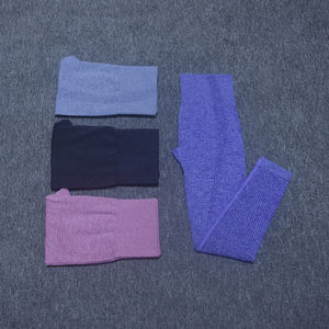 Conjunto de Yoga para Mujer 2025: Top Deportivo Casual Transpirable con Efecto Fruncido y Leggings de Cintura Alta 100% Algodón, Ropa de Gimnasio Sin Costuras Acanalada - Product Image 5