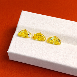 Diamant jaune fantaisie de qualité supérieure, cultivé en laboratoire, taille radiant, certifié IGI, 3,0 carats, VS1-VS2, diamant non monté pour la création de bijoux - Product Image 3