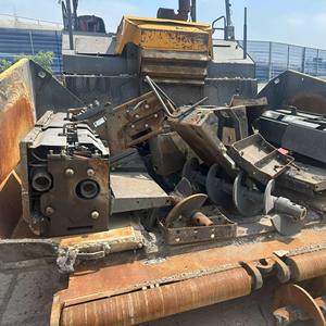 Pavimentadora de pavimentación de carreteras Volvo ABG 8820B de segunda mano en buenas condiciones Oferta con descuento de 2011 Volvo 8820 Equipo de construcción de asfalto - Product Image 4