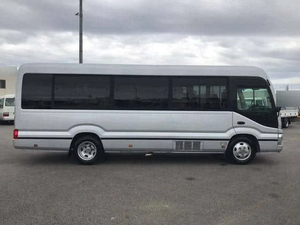 Autobús Toyota Coaster 2019 de 24 Plazas - Furgoneta de Pasajeros Diésel Confiable para Transporte y Turismo - Product Image 6
