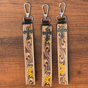 2025 tùy chỉnh tay công cụ Da Valet với kim loại concho Wristlet da <span class=keywords><strong>Key</strong></span> <span class=keywords><strong>holder</strong></span> Với vành đai vòng lặp clip cho <span class=keywords><strong>Key</strong></span> da Wristlet - Product Image 4